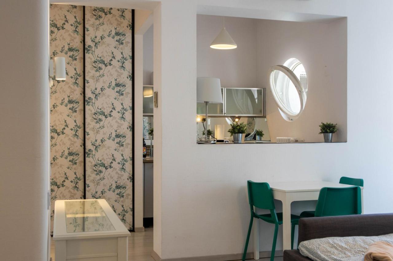 d.Five Irányi Apartment Budapest Esterno foto