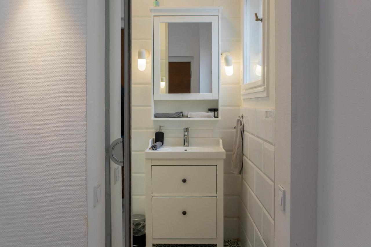 d.Five Irányi Apartment Budapest Esterno foto